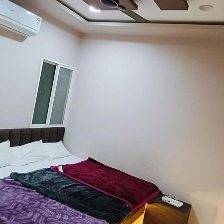 Hotel Rainbow Ujjain Eksteriør bilde
