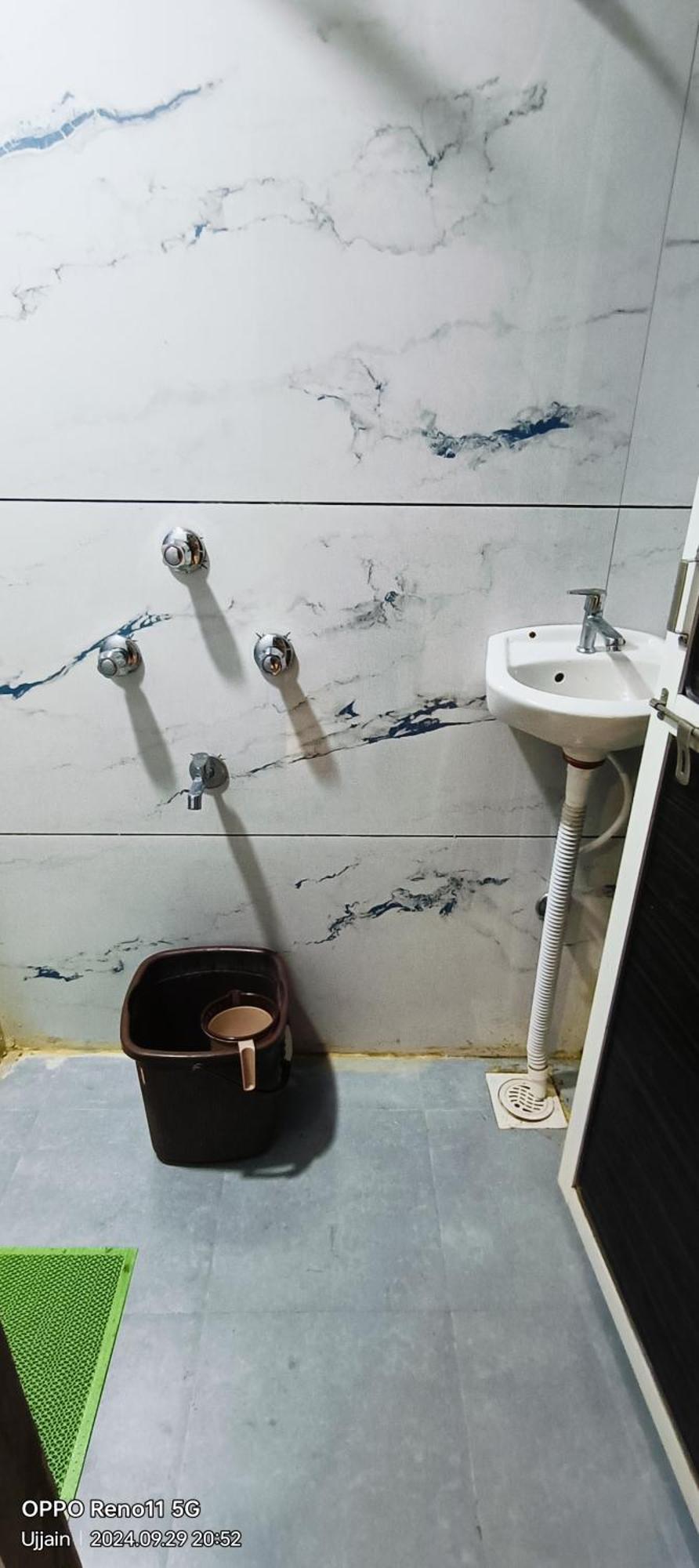 Hotel Rainbow Ujjain Eksteriør bilde
